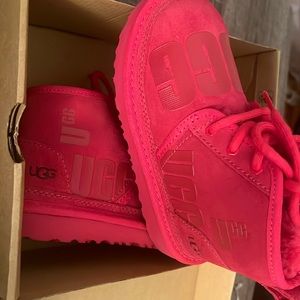 T neumel II SCATTER GRAPHIC pink size 11 toddler